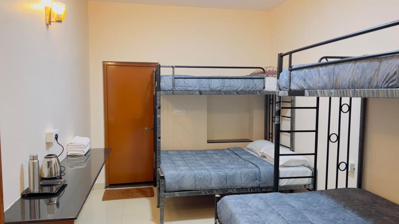 Perinba Vilas Inn Ketti Exteriér fotografie